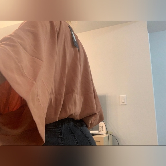 Fashion Nova Top - Picture 5 of 6